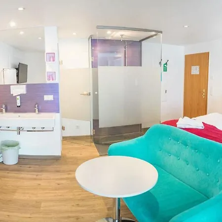 Ostseehotel Family & 3* Baabe